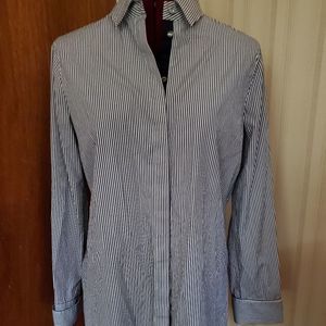 J. CREW Black Label button up blouse size 6